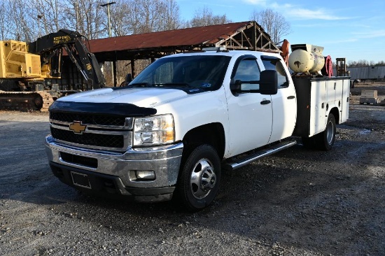 2013 Chevrolet Silverado 3500 Service Truck