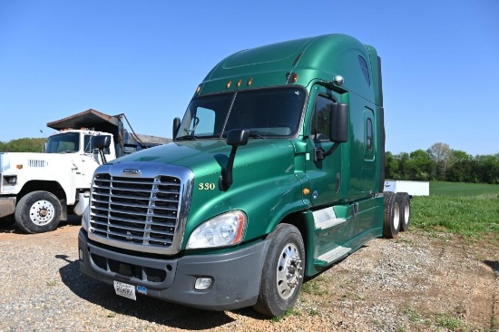 2014 Freightliner Cascadia 125 Truck