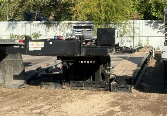 2023 Kalyn Siebert Versa Max-EXT Lowboy Trailer