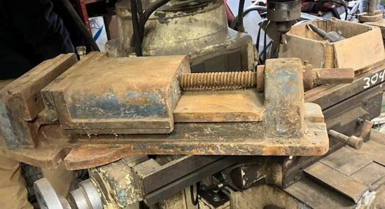 Mill Vise