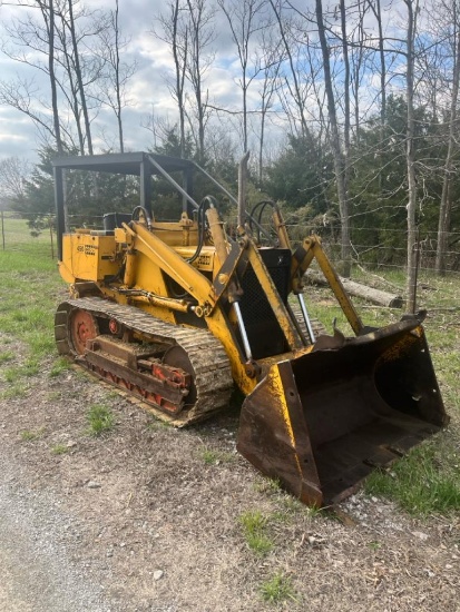 Case 450 Crawler Loader