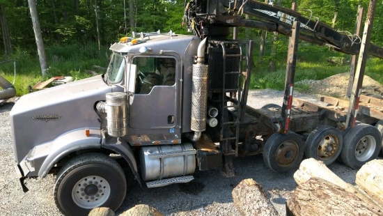 2007 Kenworth T800 Tri Axle Log Truck