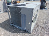 Carrier Commercial Rooftop AC Unit
