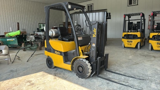 2017 Yale GLP030 Forklift
