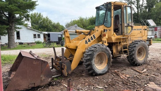 1990 John Deere 444E Wheel Loader