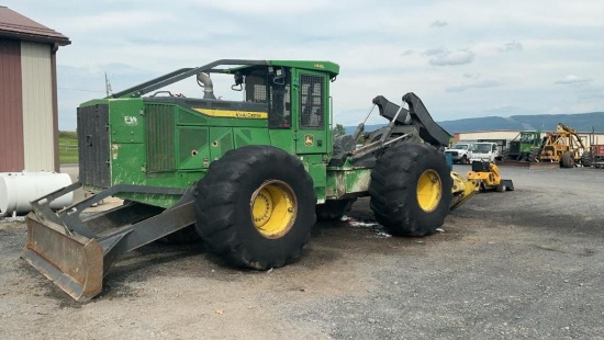2016 John Deere 748L Skidder