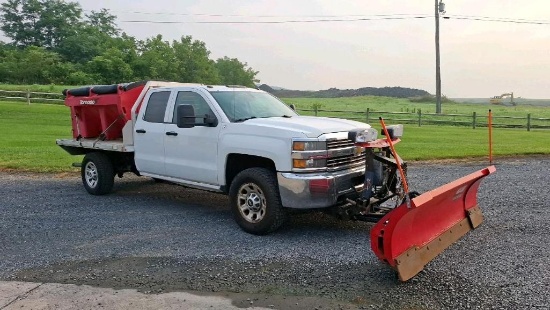 2015 Chevrolet 2500 Flatbed Truck