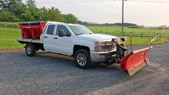 2015 Chevrolet 2500 Flatbed Truck