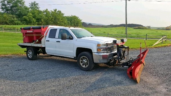 2015 Chevrolet 2500 Flatbed Truck