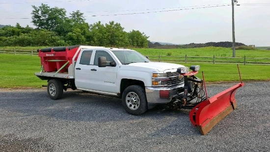 2015 Chevrolet 2500 Flatbed Truck