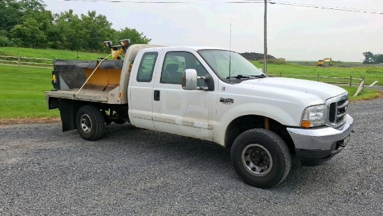 2003 Ford F250 Flatbed Truck