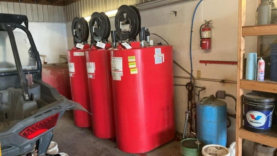 Turner Tanks Oil Holding Tank w/ Pump