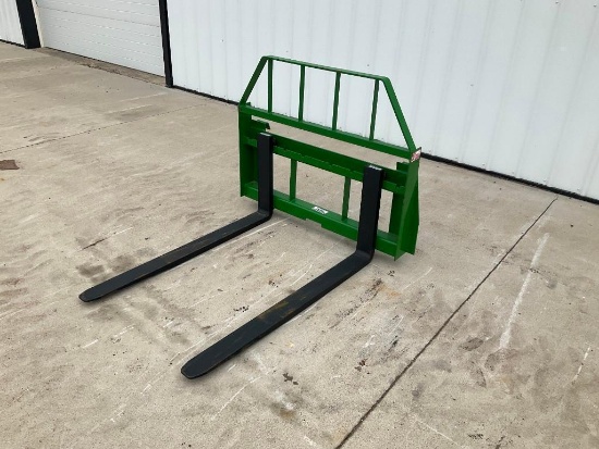 Unused John Deere Kivel Pallet Forks