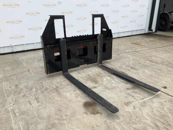 45" Skid Steer Fork Frame W/42in Forks