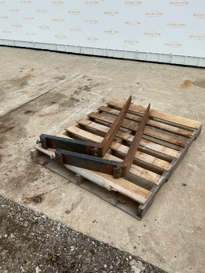 1 Pair of Forklift Forks