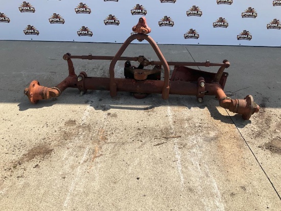International Tractor Wide Front Axle Assembly