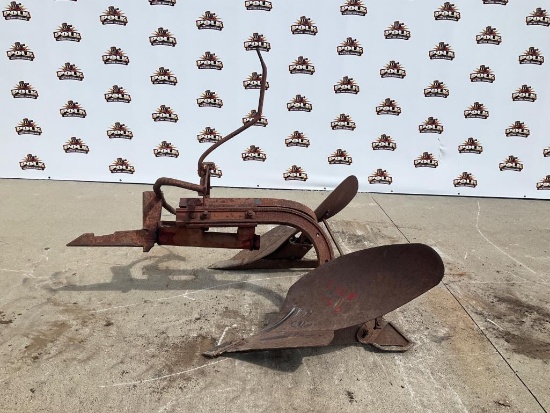International Harvester (IH) Cub 140 Rollover Moldboard Plow