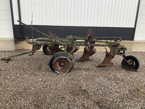 3-Bottom Pull-Type Moldboard Plow