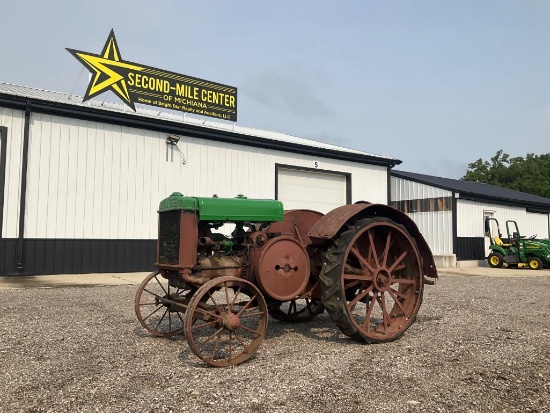 1928 John Deere Unstyled D Tractor