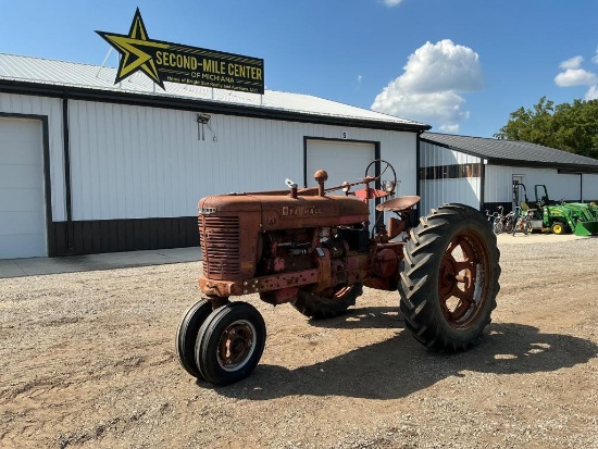 1947 IH Farmall M Tractor