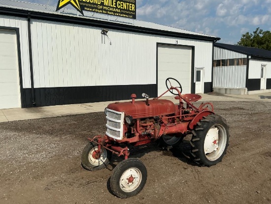 1950McCormick International Harvester Farmall Cub Tractor
