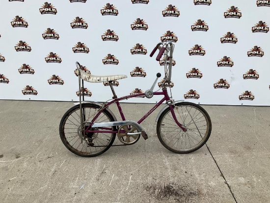Vintage Schwinn Sting-Ray Coed 5-Speed Muscle Bike