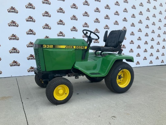 John Deere 332 Diesel Lawn and Garden Tractor