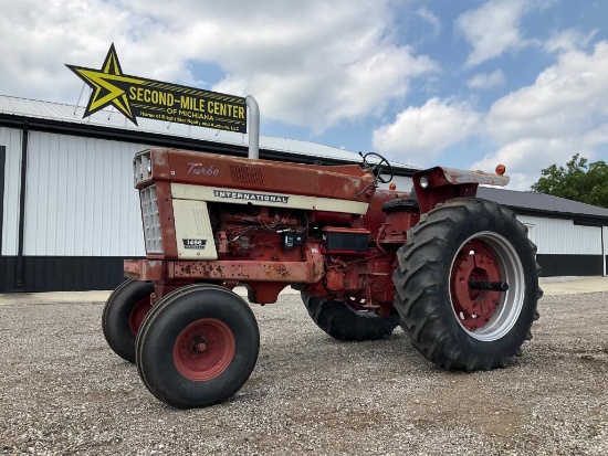 1974 International 1466 Turbo Tractor