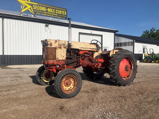 Case 211-B Tractor