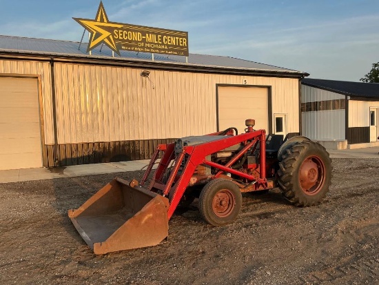 Ford 1801 Industrial Tractor with Front-End Loader