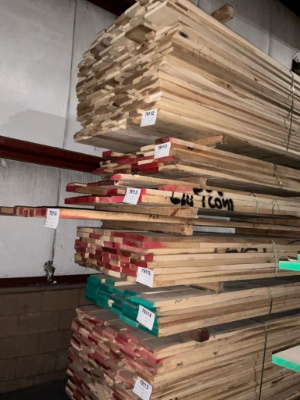 Rough-Sawn Poplar Hardwood Lumber