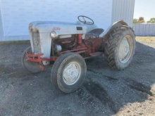 Ford 600 Tractor