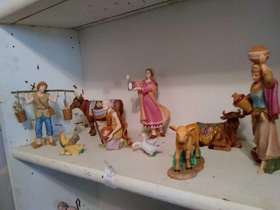 Thomas Kinkade ceramic Nativity Pieces. All named and numbered.