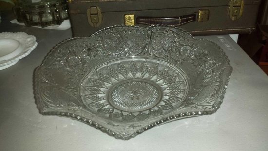 Sparkling Diamond and Floral Designed Bowl with Rippled Edges