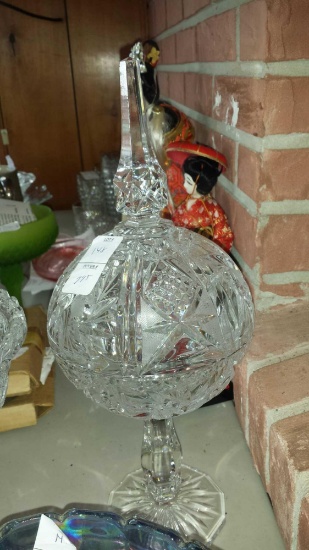 Very Heavy and Diamond-like Spherical Compote