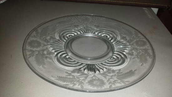 Paden City Crystal Largo 10.5" plate w/ gray cut Floral