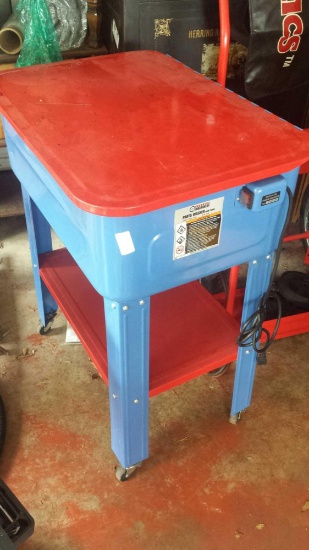 Central Machinery 20 Gallon Parts Washer with Pump (Never Used)