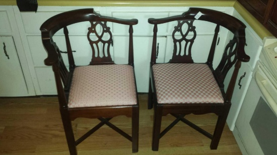 Beautiful Pair of Deep Dark Wooden Corner Chairs with Light Pink Cushions