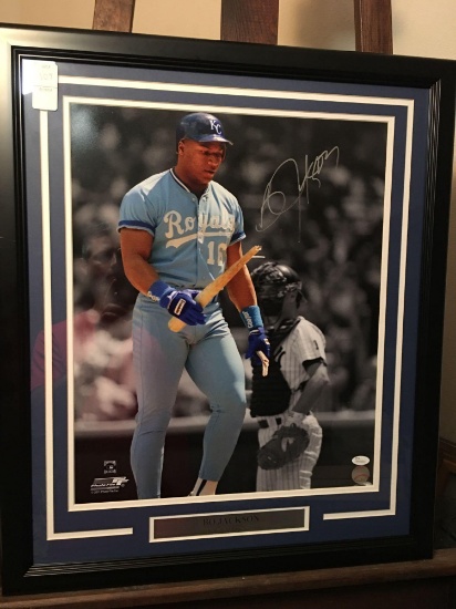 Amazing Bo Jackson autographed photo of Bo breaking bat over knee. JSA authentication