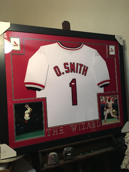 Stunning Ozzie Smith The Wizard autographed Jersey framed and matted with awesome color photos