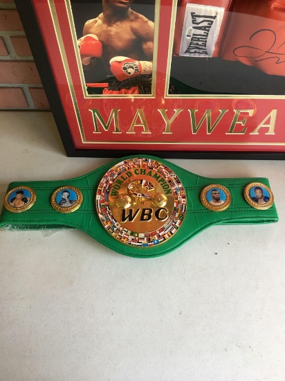 Floyd Mayweather signed WBC World Champion belt with Beckett authentication
