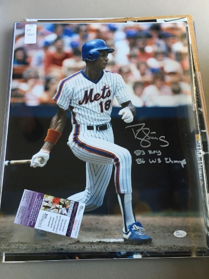 Large 16x20 Daryl Strawberry autographed color photograph/poster with JSA authentication