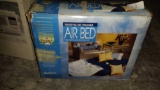 Deluxe full-size inflatable air bed by air dynamics