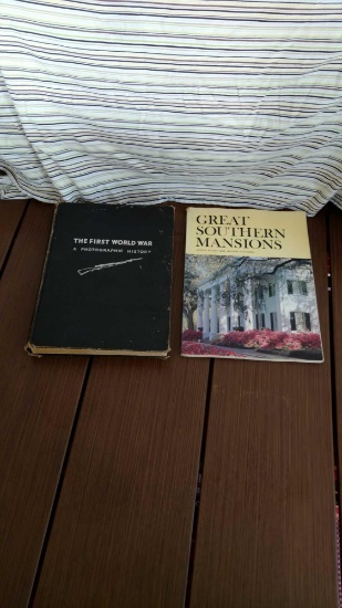 The first world war a photographic history book and Great Southern mansions book