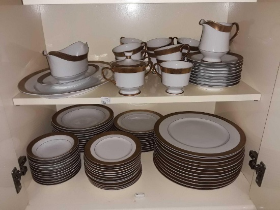 Sango China, white and Gold Set, at Least 8 Place Setting, Japan, Georgetown