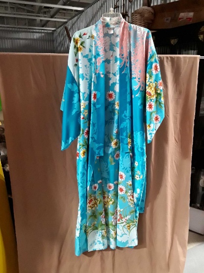 100% Polyester, Made In Japan, Kimono, Blue and Pink