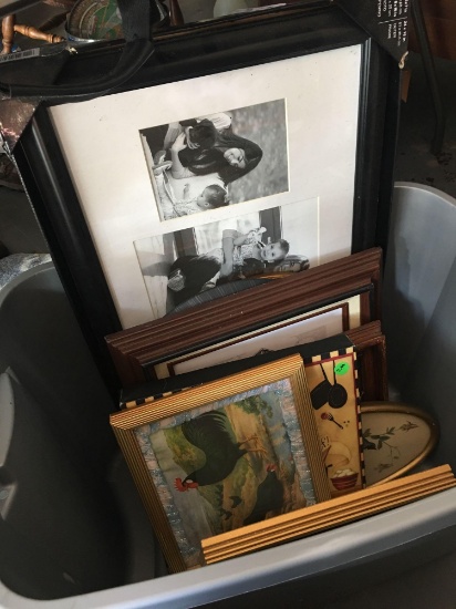 Lot of nice frames and pictures