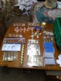 Very nice lot of Christmas decor items so much of this is still in box