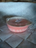Pink Pyrex one pint casserole dish with lid