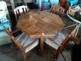 Gaming/Poker table with Leaf, 4 Nice Rolling Chairs and Extendable Leaf